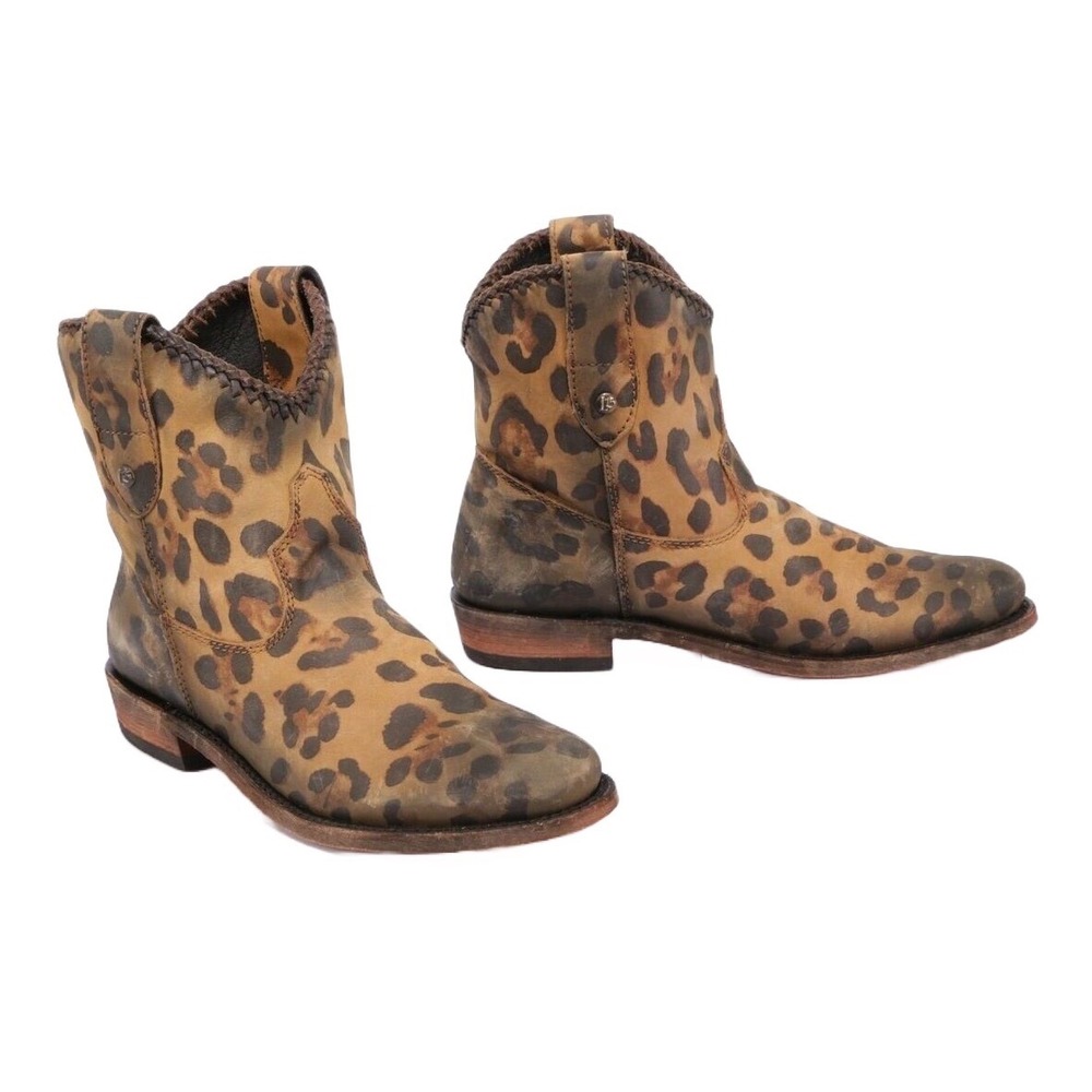 Liberty Black Cheetah Miel Booties Size 7.5